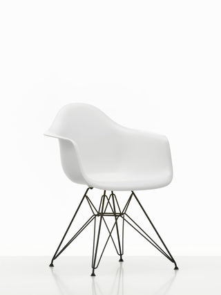 Eames Plastic Armchair RE DAR