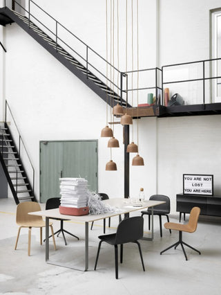 Visu Chair - Lounge Chair-Bezoekersstoelen-MUUTO A/S-Buro International