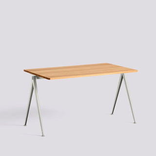 Pyramid Table 01/02