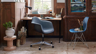 Eames Plastic Armchair PACC