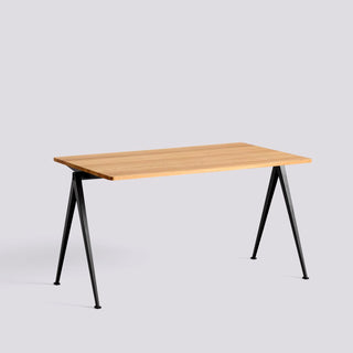 Pyramid Table 01/02