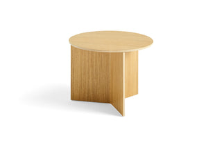 Slit Table Wood-Bijzettafels-HAY APS-water based lacquered oak-Round-Buro International