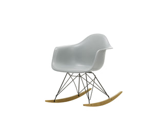 Eames Plastic Armchair RAR