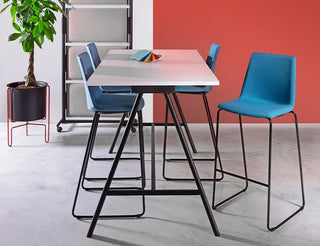 Akami bar stool