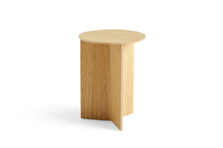 Slit Table Wood-Bijzettafels-HAY APS-water based lacquered oak-Round High-Buro International