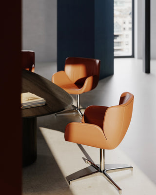 Cari chair with four-star base