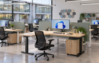 Alto sit-stand desk with left-hand return