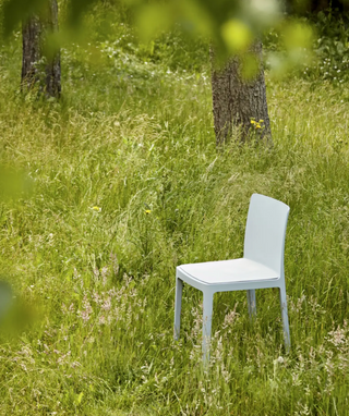Elementary chair