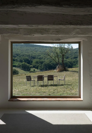 Traverse chair