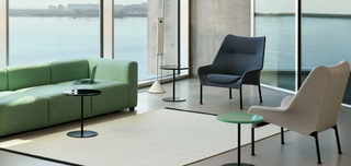 O2 Lounge chair