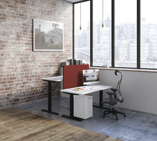 Alto manager zit-sta tafel