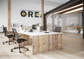Retro bureau met paneelpoot