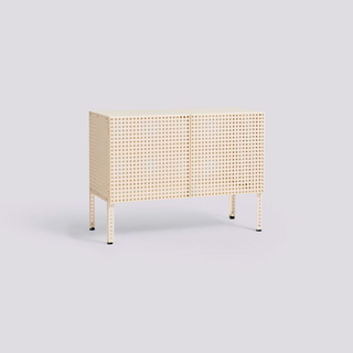 Armoire perforée
