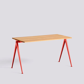 Pyramid Table 01/02