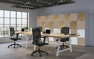 Lifestyle image of a large Buronomic Locker Eko locker wall in white, Argile and Nebraska by workstations