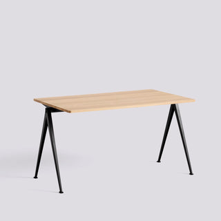 Pyramid Table 01/02