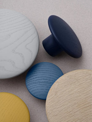 Dots Wood-Kapstokken-MUUTO A/S-Buro International