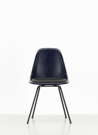 Eames Fiberglass Chair DSX